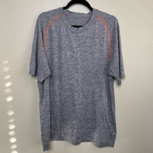 Lululemon men’s short sleeve t-shirt size XL